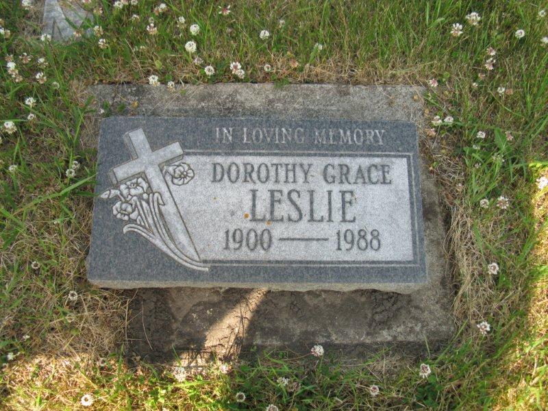 Leslie Grave stones